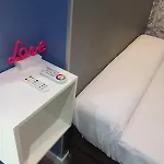 Paradise In Malaga, Recep 24 H, Swimming Pool, Near To The Beach, Center And Airport, Train, Bus, Taxi Торремолінос