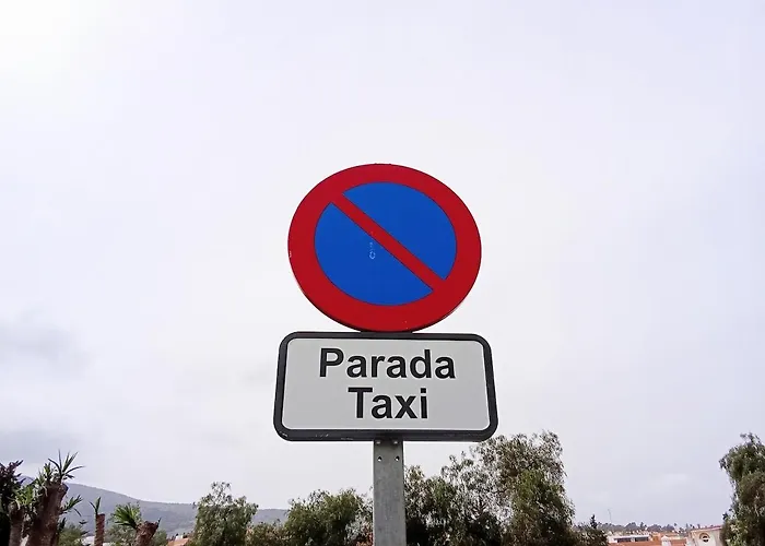 Paradise In Malaga, Recep 24 H, Swimming Pool, Near To The Beach, Center And Airport, Train, Bus, Taxi * Torremolinos