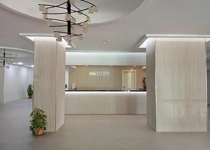 Paradise In Malaga, Recep 24 H, Swimming Pool, Near To The Beach, Center And Airport, Train, Bus, Taxi Appartement