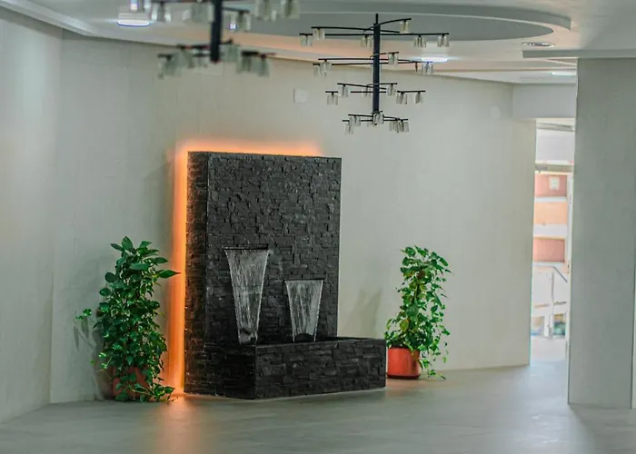 Paradise In Malaga, Recep 24 H, Swimming Pool, Near To The Beach, Center And Airport, Train, Bus, Taxi Apartment