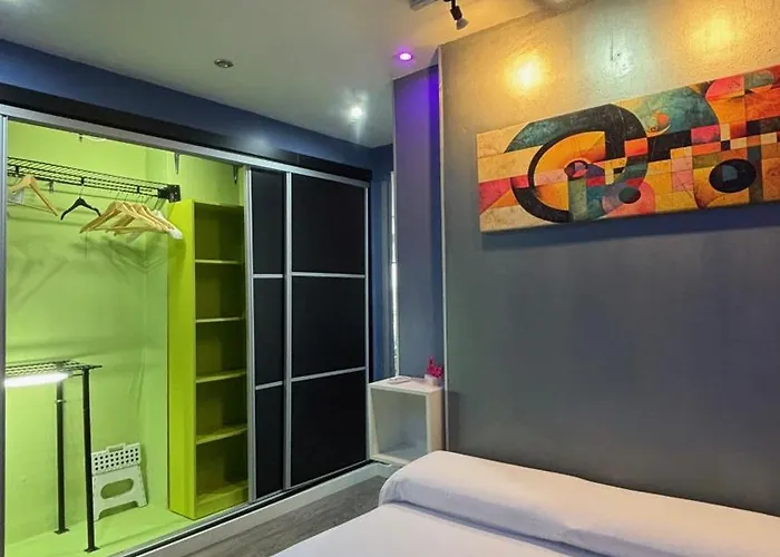 Paradise In Malaga, Recep 24 H, Swimming Pool, Near To The Beach, Center And Airport, Train, Bus, Taxi Torremolinos