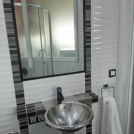 Appartamento Paradise In Malaga, Recep 24 H, Swimming Pool, Near To The Beach, Center And Airport, Train, Bus, Taxi *